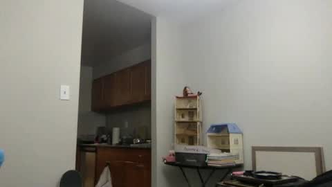 Snapshot of bettycake666 chatting on October 17, 3:43 am Betty Cake online show from October 17, 3:43 am
