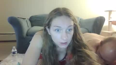 Snapshot of bettysboxxx chatting on October 25, 3:29 am bettysboxxx online show from October 25, 3:29 am