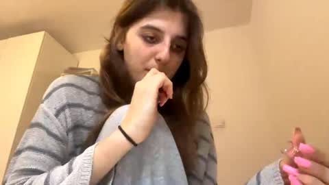 Lina online show from May 15, 5:53 pm