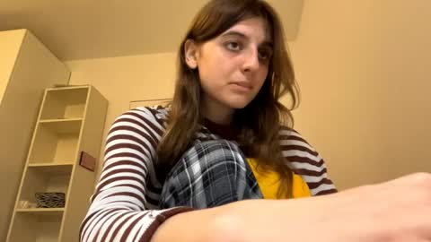Lina online show from May 12, 6:17 pm