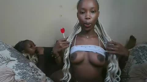 beverly_girl_1 online show from February 21, 1:33 pm