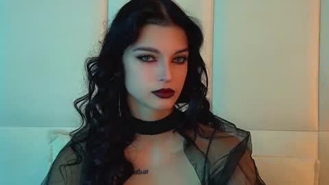 Beverly online show from January 18, 6:33 am