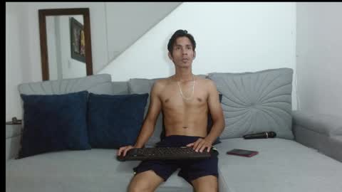 beyonce_21 online show from April 15, 9:48 pm