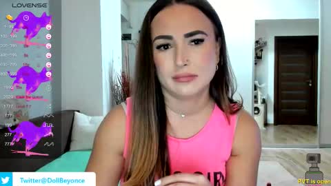   BeyonceDoll       Twitter DollBeyonce    online show from October 10, 6:58 pm