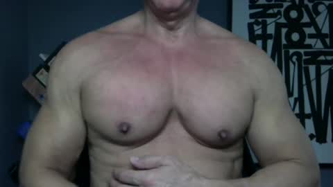 BGDKMUSCLEGUY - SELECTED BY CHATURBATE AS A TOP BROADCASTER FOR 2023 online show from May 3, 5:41 pm