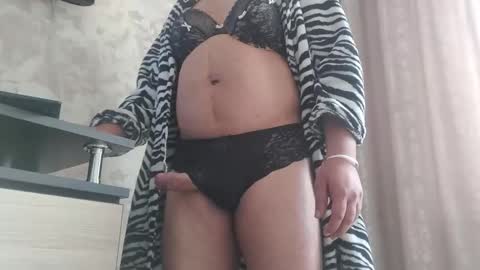 Panty man online show from December 3, 8:33 am