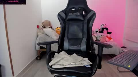 Biancastrong.. IGThebiancastrong online show from March 27, 8:26 am