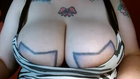 Snapshot of bianka_star_ chatting on March 12, 3:40 pm bianca online show from March 12, 3:40 pm
