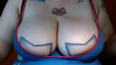 Snapshot of bianka_star_ chatting on January 10, 2:34 pm bianca online show from January 10, 2:34 pm