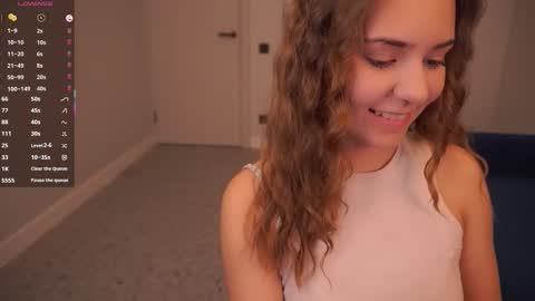 Ophelia online show from October 6, 7:10 pm