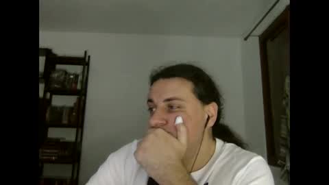 BiCuriousGuy online show from December 8, 12:24 am