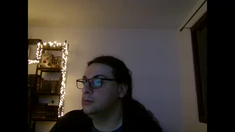 BiCuriousGuy online show from January 3, 12:00 am