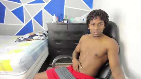 big_black11 online show from December 22, 1:18 pm