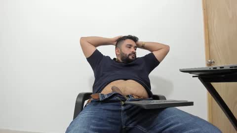 Tommy online show from November 1, 1:28 am