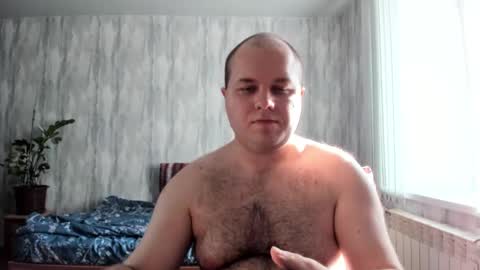 Snapshot of big_fat_guy1992 chatting on February 21, 6:18 am big_fat_guy1992 online show from February 21, 6:18 am