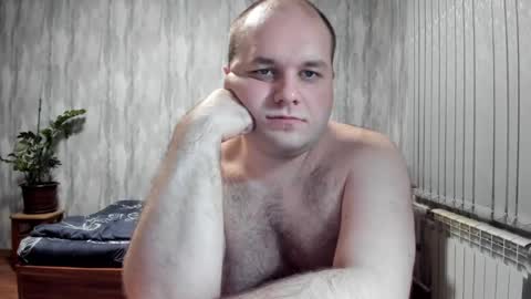 Snapshot of big_fat_guy1992 chatting on February 26, 2:27 pm big_fat_guy1992 online show from February 26, 2:27 pm