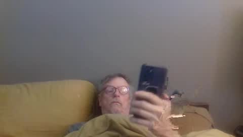 bigalnoone online show from April 6, 1:34 pm