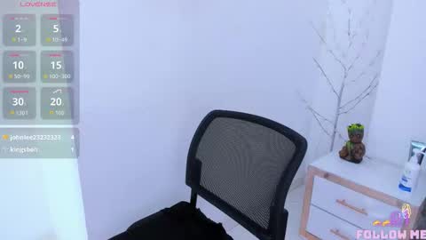 bigass_andtoes_anita online show from November 24, 9:02 pm