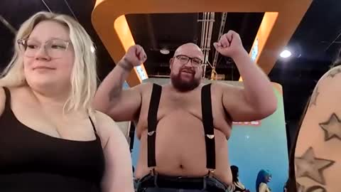 BigBear4Cuddles online show from April 10, 10:58 pm