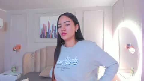   online show from February 11, 10:03 am