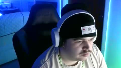 BigBoyBallen online show from March 17, 11:21 pm