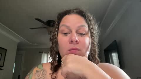 Snapshot of bigbreastsabrina chatting on September 19, 7:50 pm BIG BREAST SABRINA online show from September 19, 7:50 pm