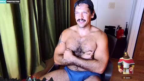 Snapshot of bigbro42069 chatting on September 10, 6:14 am BigBro online show from September 10, 6:14 am