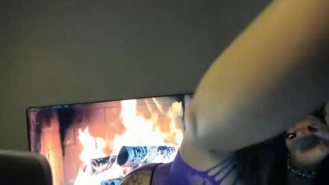 bigbuttsarena online show from June 25, 4:53 am