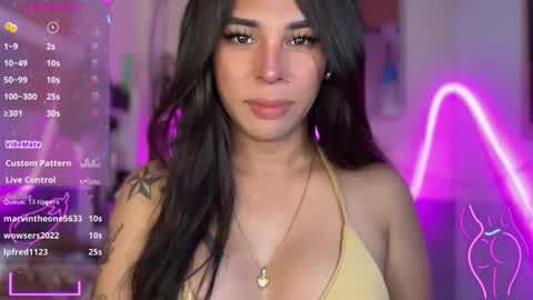 queen amanda online show from October 16, 2:33 am