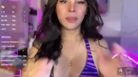 queen amanda online show from September 25, 4:30 am