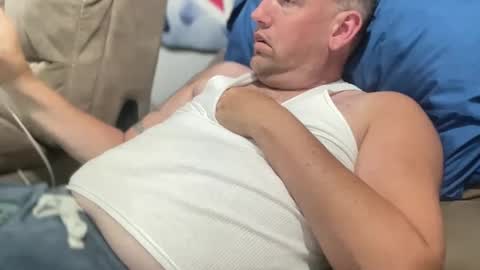 bigcocksuckingslut online show from September 14, 12:35 am