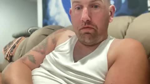 bigcocksuckingslut online show from September 9, 12:43 am