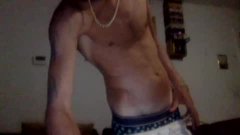 bigdickdangles472924 online show from May 26, 9:54 pm