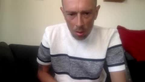 bigdickdangles472924 online show from May 31, 4:50 pm