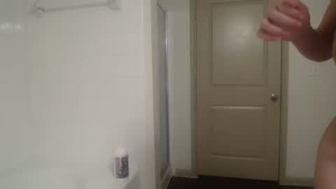 Snapshot of bigdicktrannynicole chatting on February 23, 10:17 am bigdicktrannynicole online show from February 23, 10:17 am