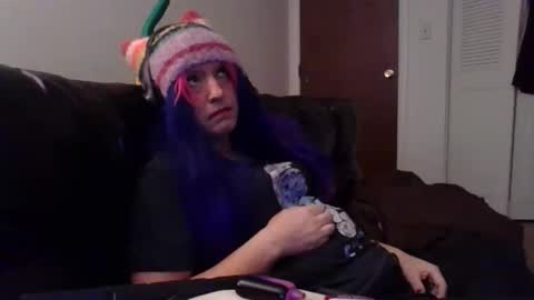 Madelyn online show from January 6, 5:11 am