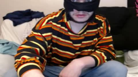 Snapshot of bigfeet420 chatting on December 3, 9:28 am Bigandthick online show from December 3, 9:28 am