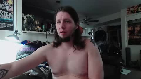 biggerisbetter21 online show from October 16, 11:14 pm