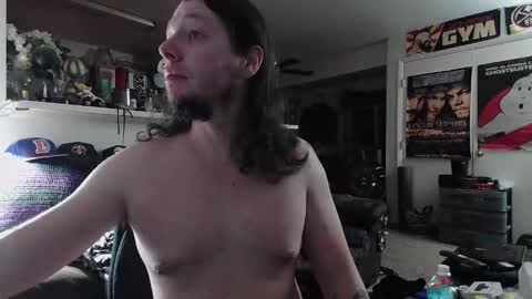 biggerisbetter21 online show from October 11, 6:51 am