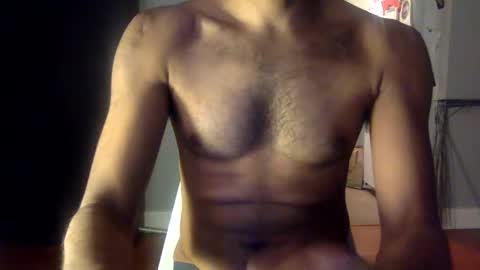 Snapshot of biggie216168 chatting on February 10, 2:41 am biggie216168 online show from February 10, 2:41 am