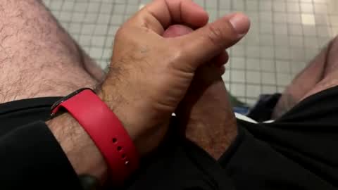 bighairycock420 online show from October 21, 12:43 pm