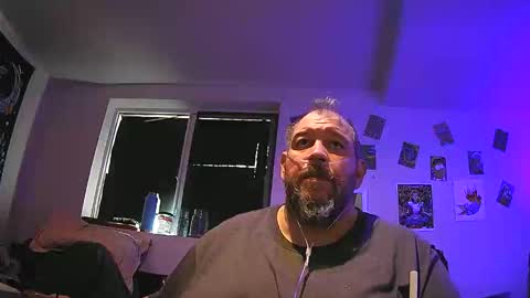 bigman42of0rlife online show from October 12, 11:17 pm