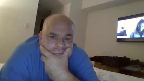 Snapshot of bigmeatman67 chatting on October 27, 7:08 am bigmeatman67 online show from October 27, 7:08 am