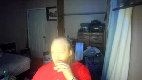 Snapshot of bigmike20129020 chatting on January 2, 8:06 am bigmike20129020 online show from January 2, 8:06 am
