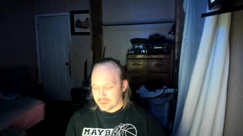 Snapshot of bigmike20129020 chatting on February 17, 3:15 am bigmike20129020 online show from February 17, 3:15 am