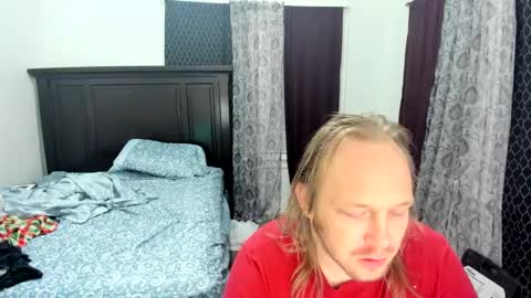 Snapshot of bigmike20129020 chatting on September 15, 6:26 am bigmike20129020 online show from September 15, 6:26 am
