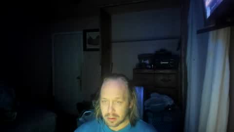 Snapshot of bigmike20129020 chatting on December 24, 12:33 am bigmike20129020 online show from December 24, 12:33 am