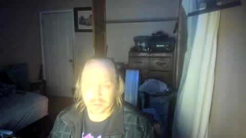 Snapshot of bigmike20129020 chatting on January 13, 10:03 am bigmike20129020 online show from January 13, 10:03 am