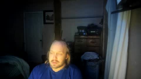 Snapshot of bigmike20129020 chatting on January 31, 4:58 am bigmike20129020 online show from January 31, 4:58 am
