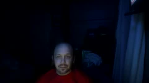 Snapshot of bigmike20129020 chatting on December 12, 2:04 am bigmike20129020 online show from December 12, 2:04 am